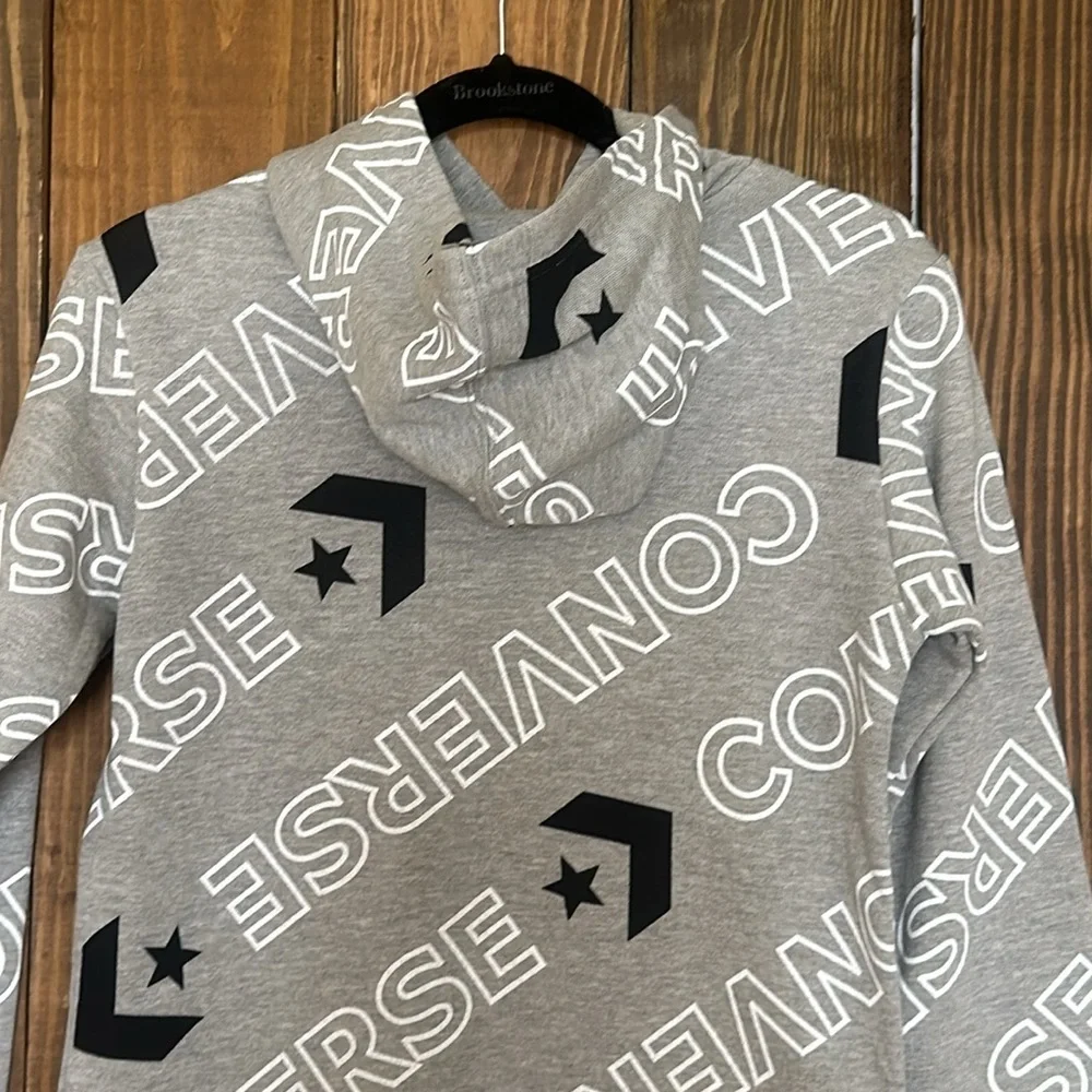 Converse Boys Hoddie, Size M